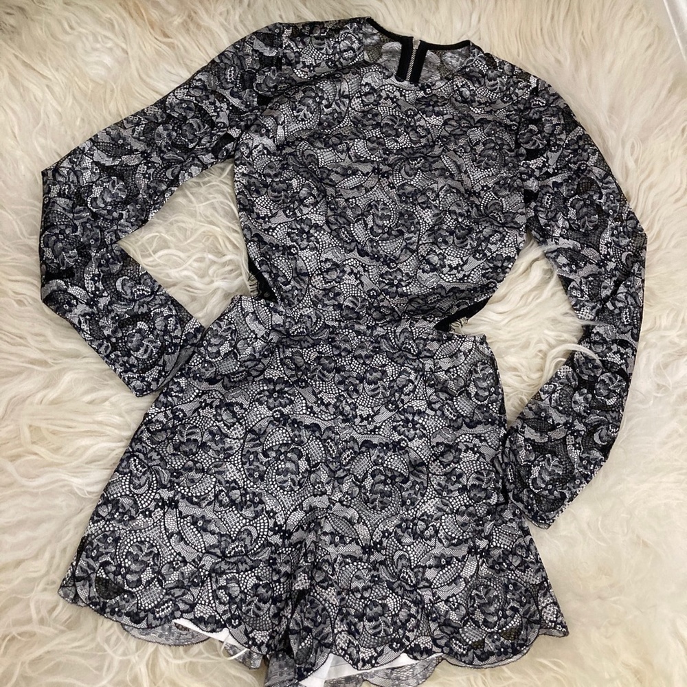 Alexis Deema Open Back Romper 1400 - Picture 5 of 16